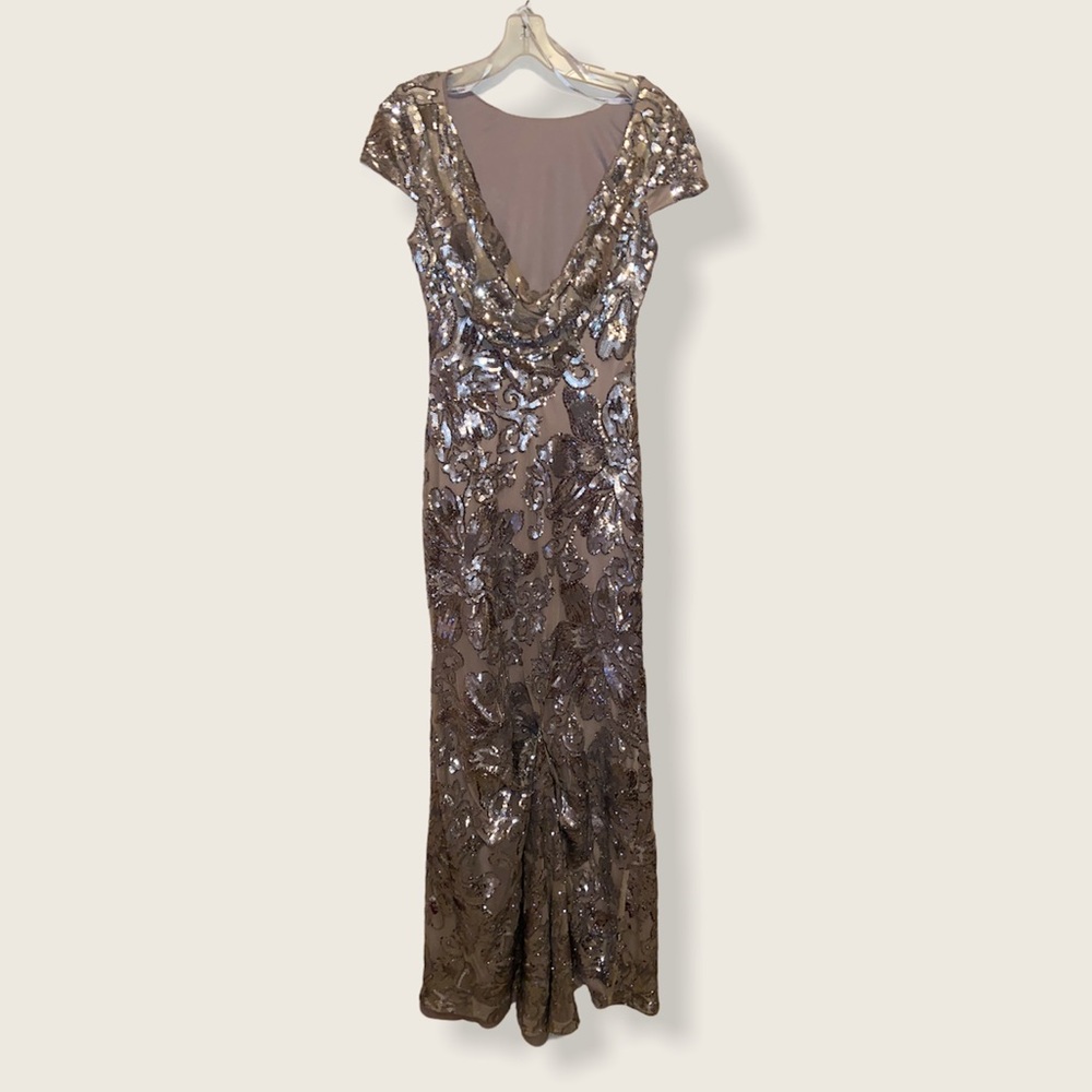 Calvin Klein Embellished Cowl Back Gown - Picture 5 of 16